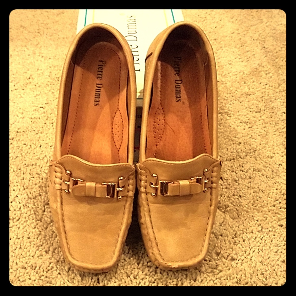 Women casual soft-leather slip on Loafer